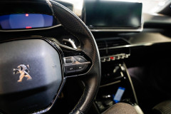Peugot-2008-4
